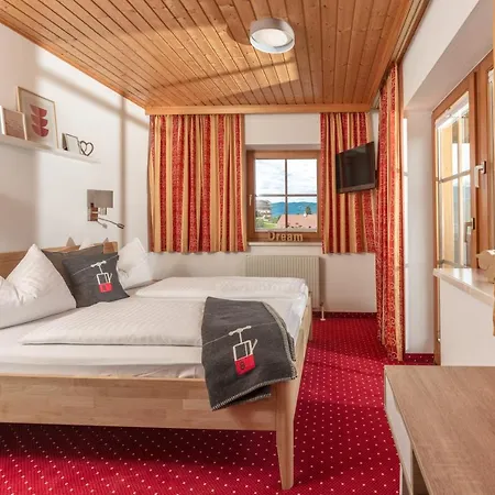 Haus Steirerland Aparthotel 4*